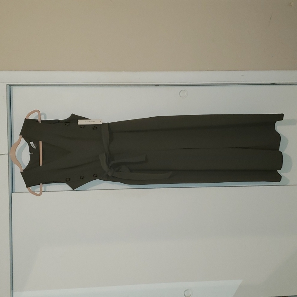 BRAND- CALVIN KLEIN. SIZE XL, COLOR OLIVE GREEN, ROMPER